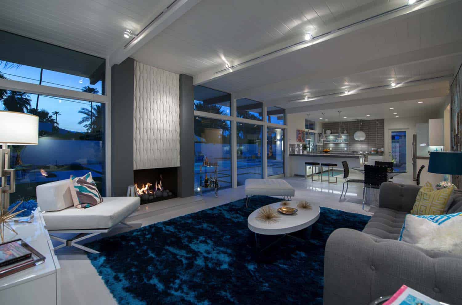 Midcentury dream retreat with a poolside paradise in Palm Springs-28