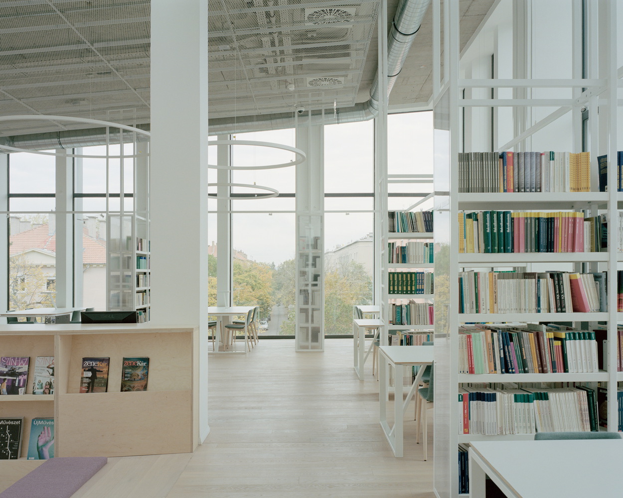 BBU Library And Student Center / Gereben Marián Architects-3