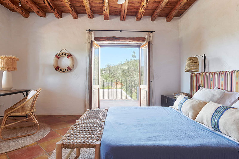 伊比莎黄色别墅-18