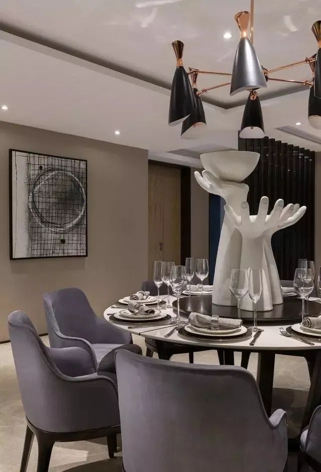 现代简约风打造 570 平米联排别墅生活空间-21