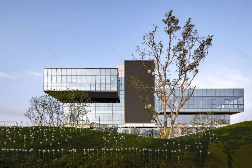 赣州嘉福新天地展示中心 | 水镜之上漂浮的原石-46