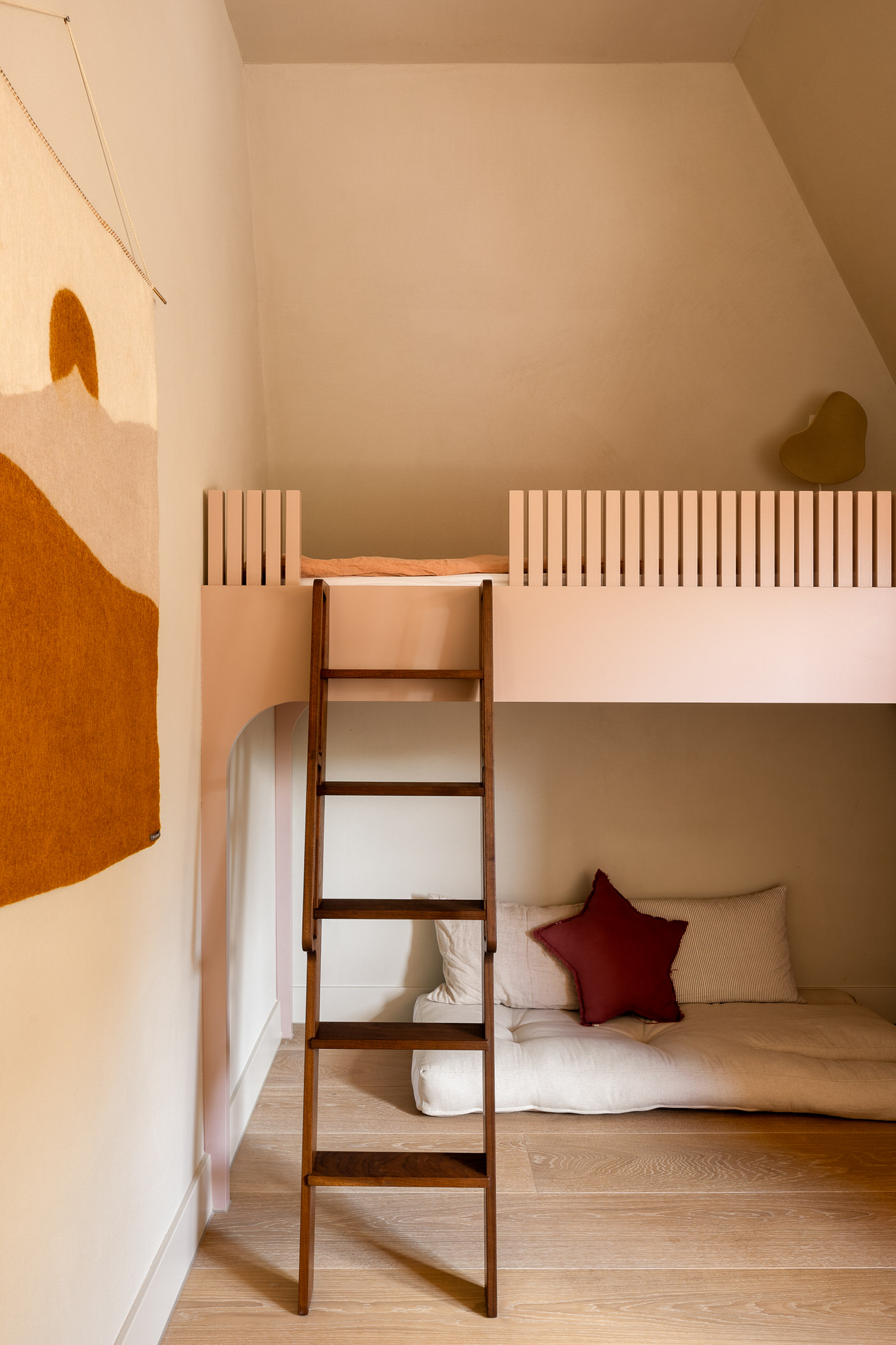 1900 年代阿姆斯特丹童话风住宅丨荷兰阿姆斯特丹丨Barde vanVoltt 室内设计工作室-22