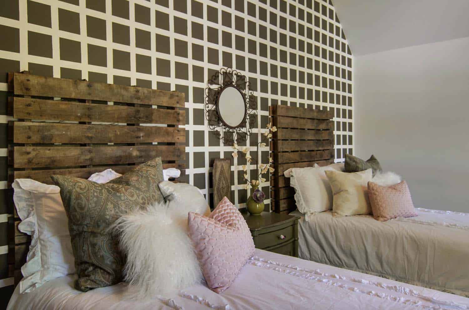 Inside an inviting cottage style house with a woodsy backdrop in Tennessee-14