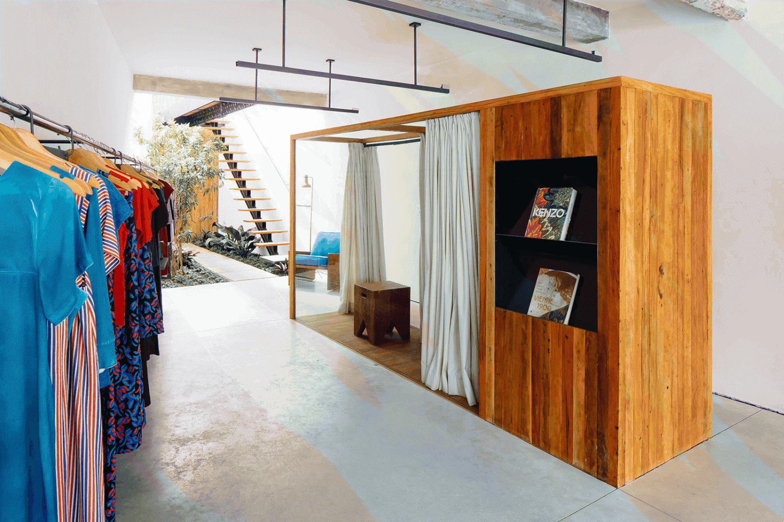 巴西圣保罗 Acolá 精品女装店  Vão Arquitetura-13