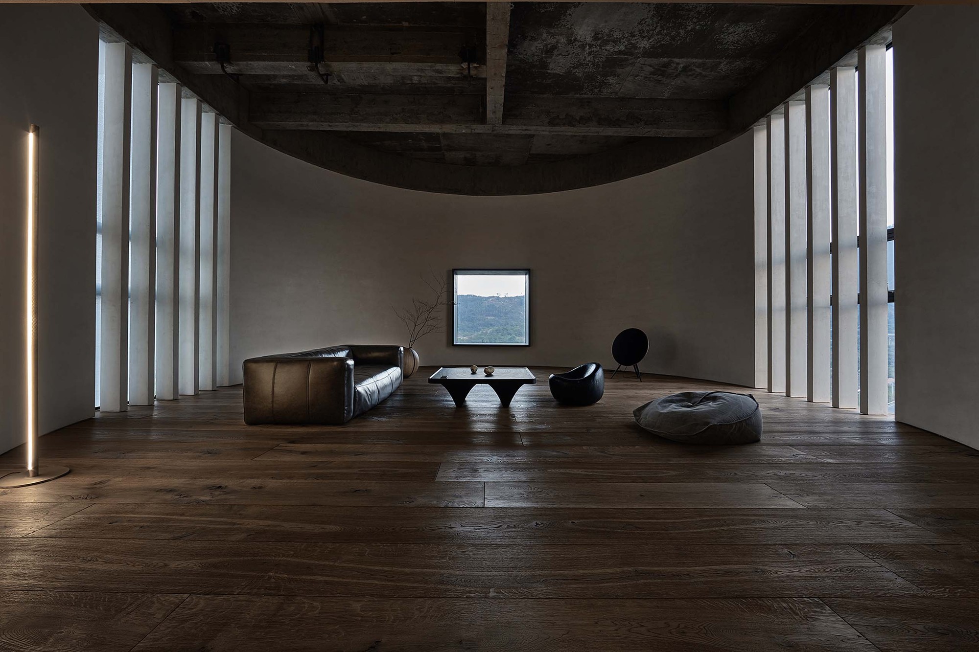 A Woodwork Enthusiast’s Home / ZMY Design-29