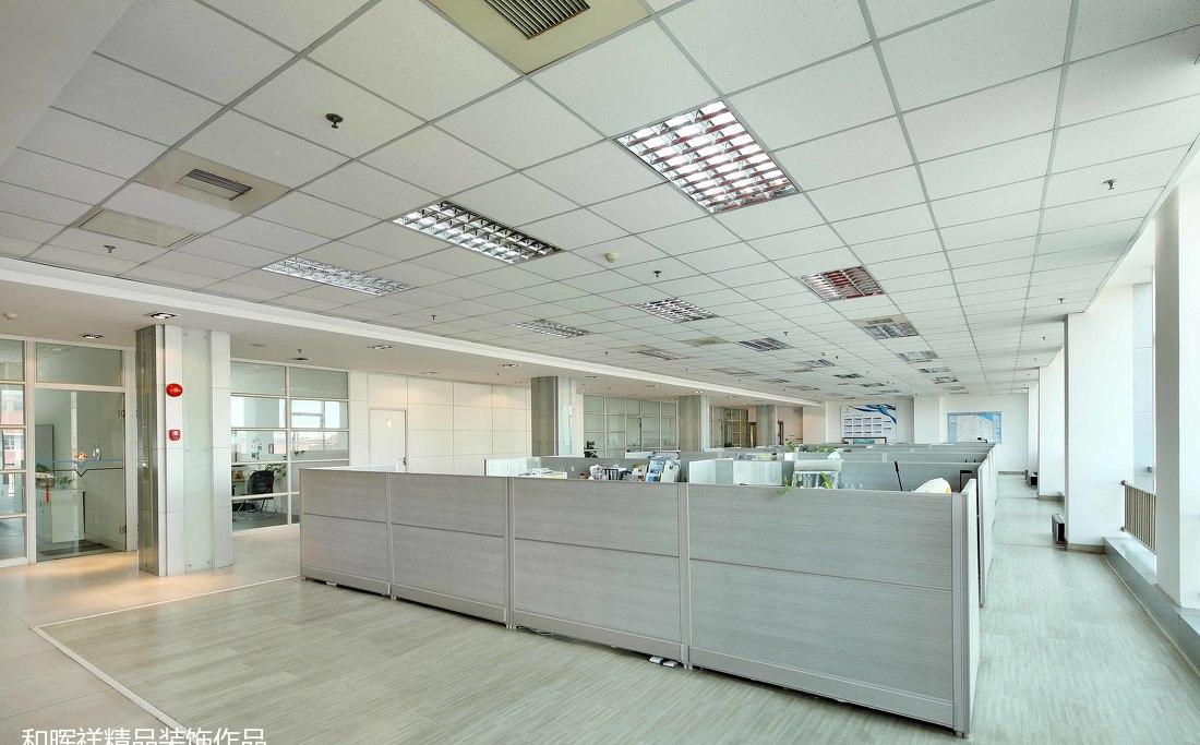 现代简约风办公空间设计案例-15