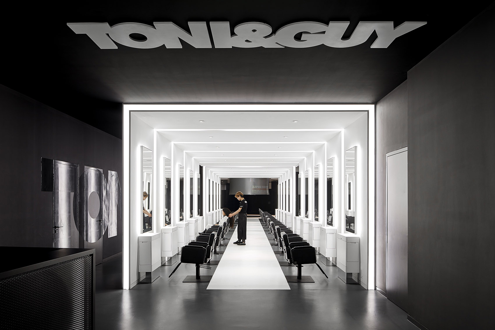 杭州TONI&GUY来福士广场店 / Studio 8-20