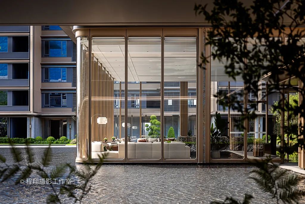 一湖山水，诗意一座城｜绿城&湖州城市集团咏山望湖售楼处实景案例分享-9