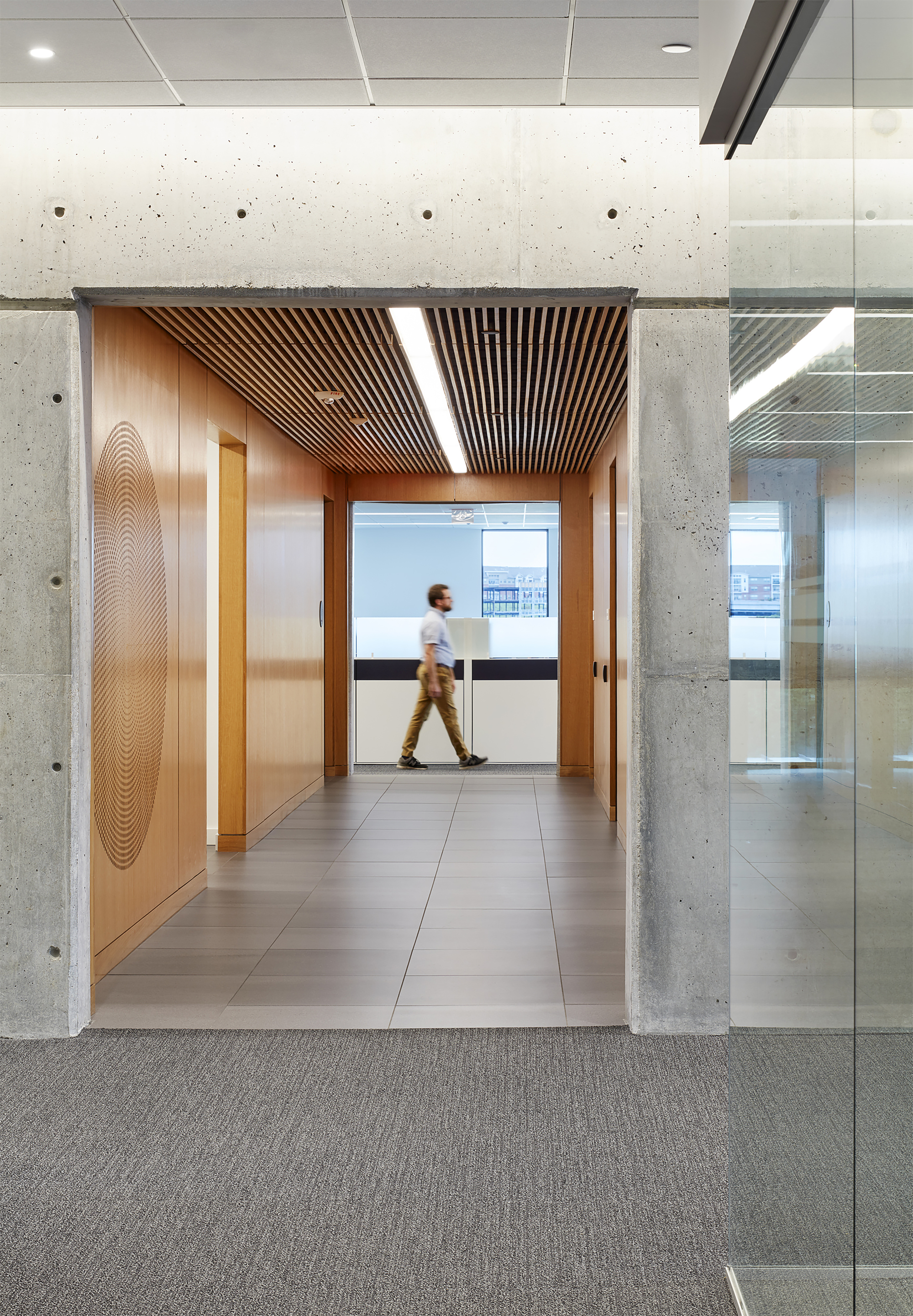 Alley Poyner Macchietto Architecture丨办公建筑丨Core Bank Corporate Headquarters-3