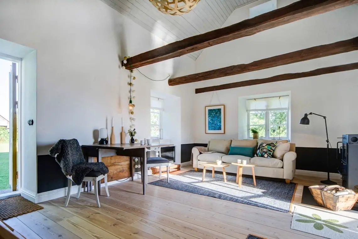 瑞典乡村度假屋的现代改造-4