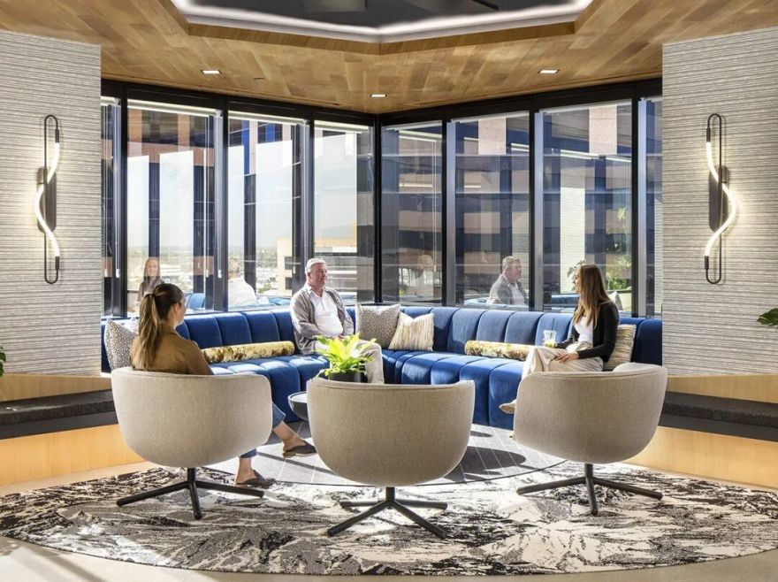 比特币矿业Riot尔湾总部丨美国丨Hendy-4