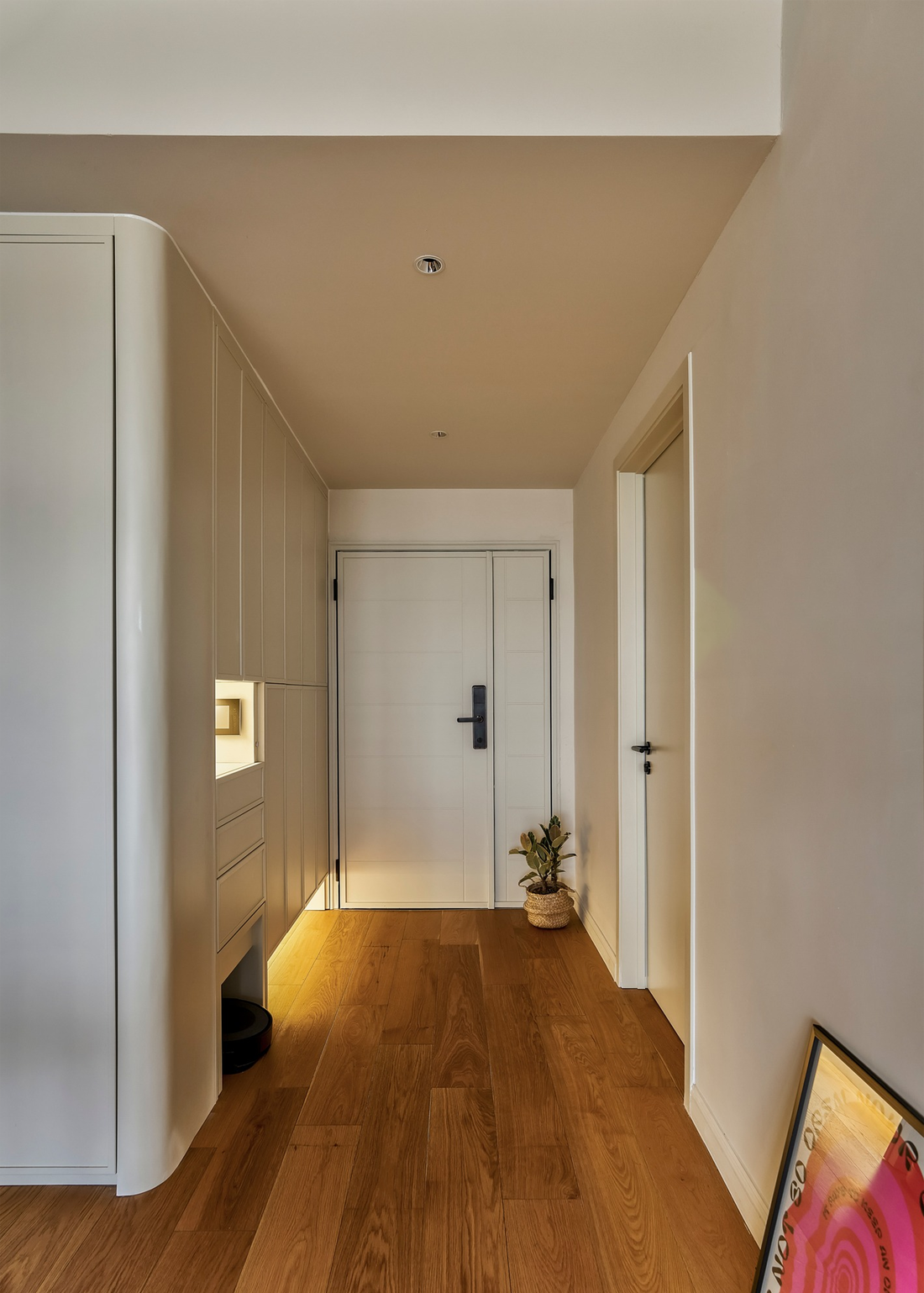 解锁中古包豪斯的家设计-1