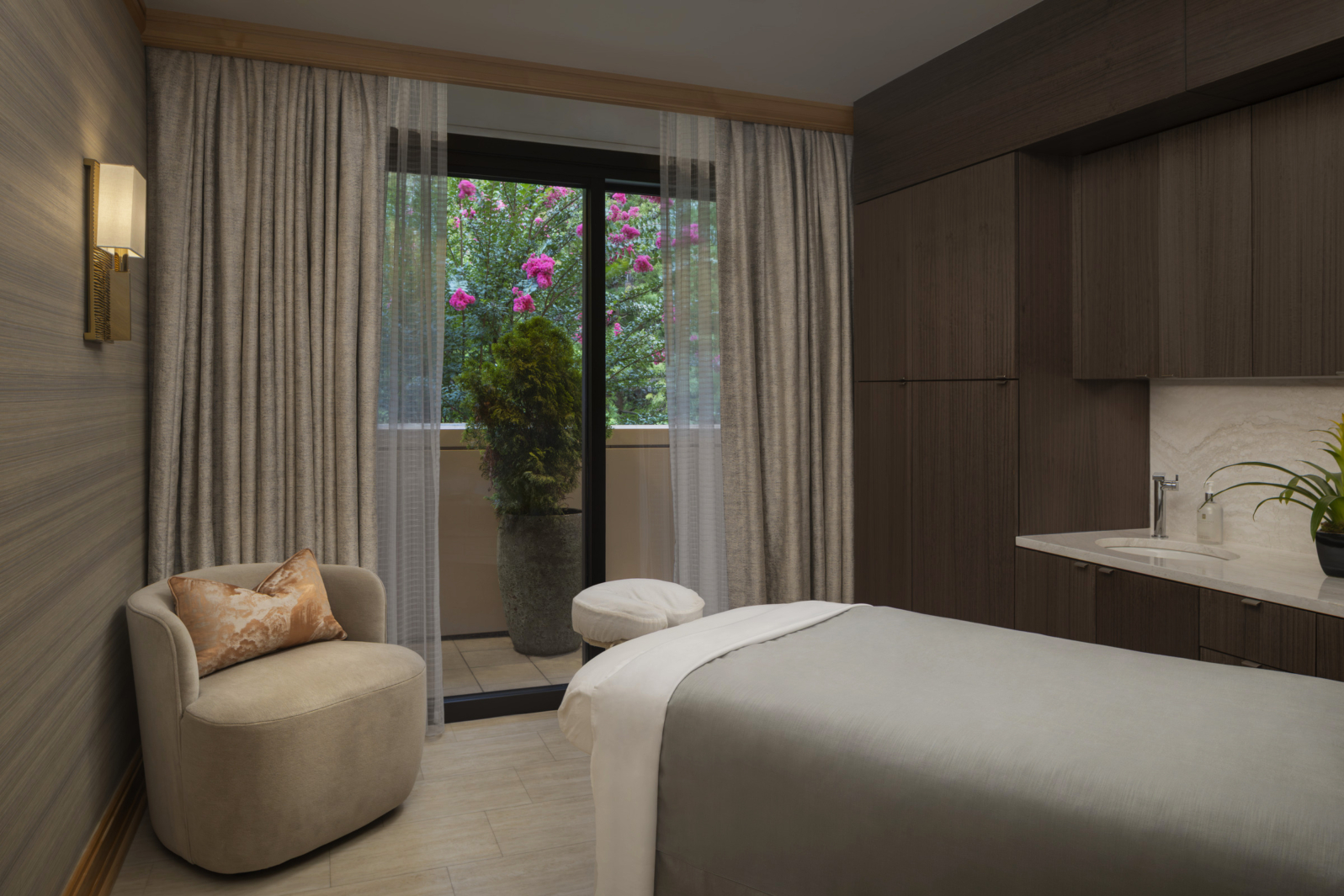 Umstead Spa翻新设计丨美国北卡罗来纳-5