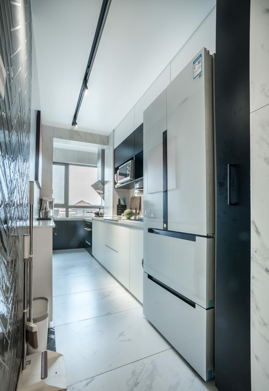 140m²跃层变形记 · 三层别墅的神秘比例设计-19