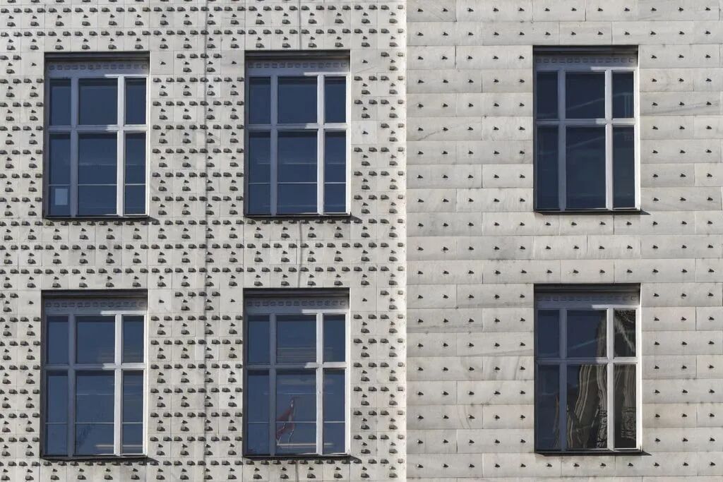 如何挑一款“正襟危坐”的经典凳子-43