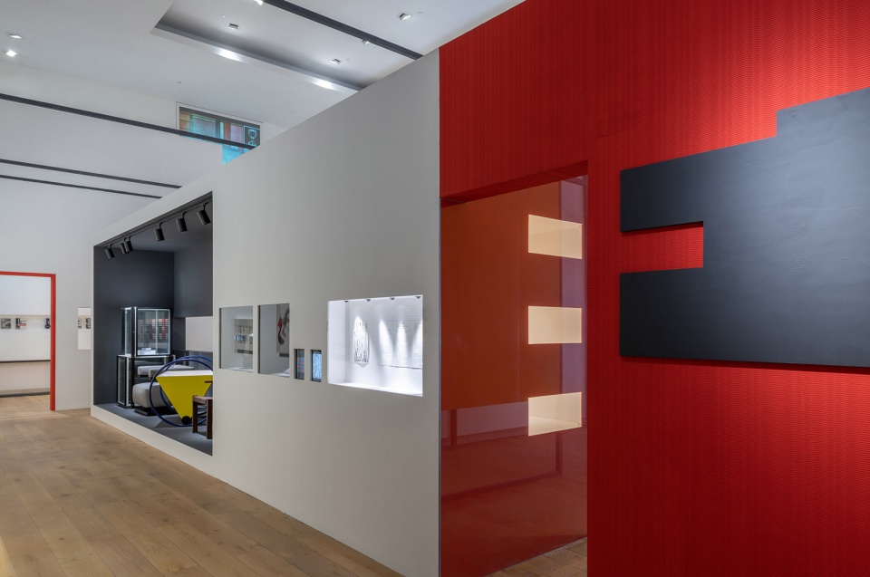 包豪斯特展 | 西扎窗与艾尔伯斯窗的对话-32