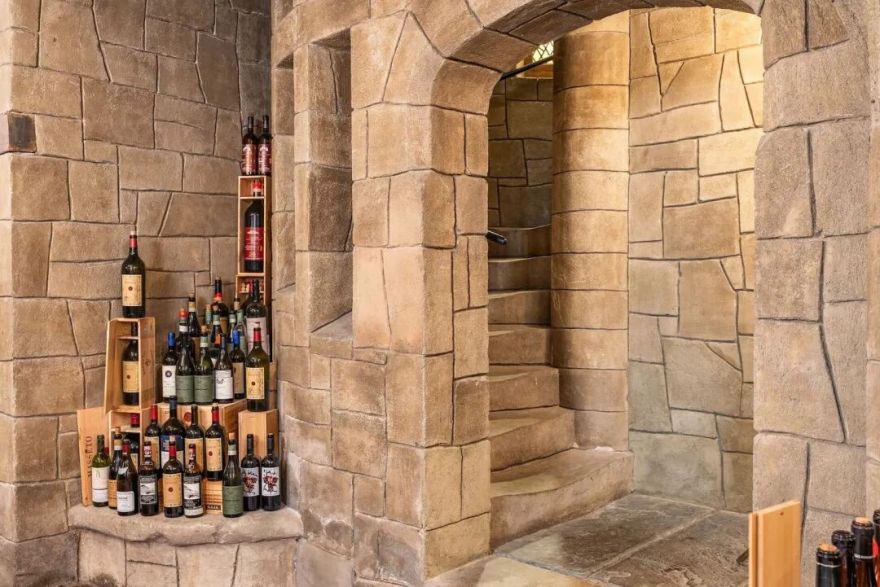 新泽西州3万㎡百年城堡:GlynallynCastle-29