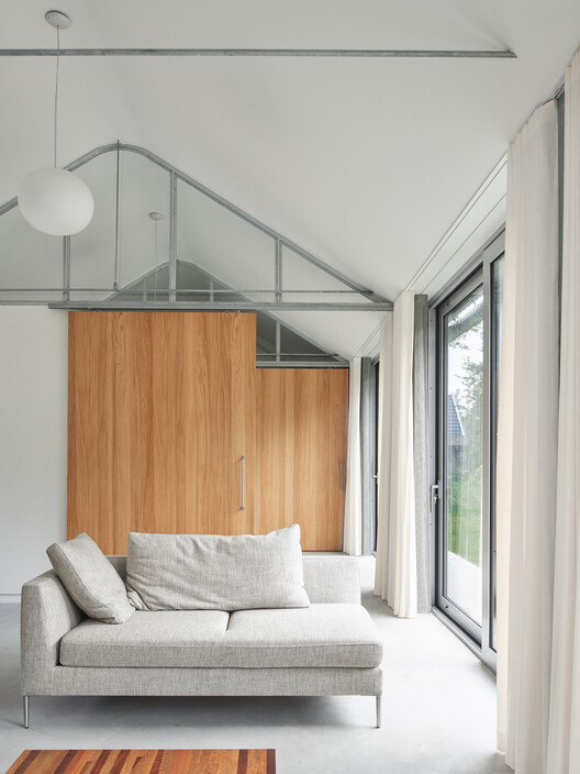 荷兰 Enschede 的绿色别墅丨Groothuijse de Boer architecten-21