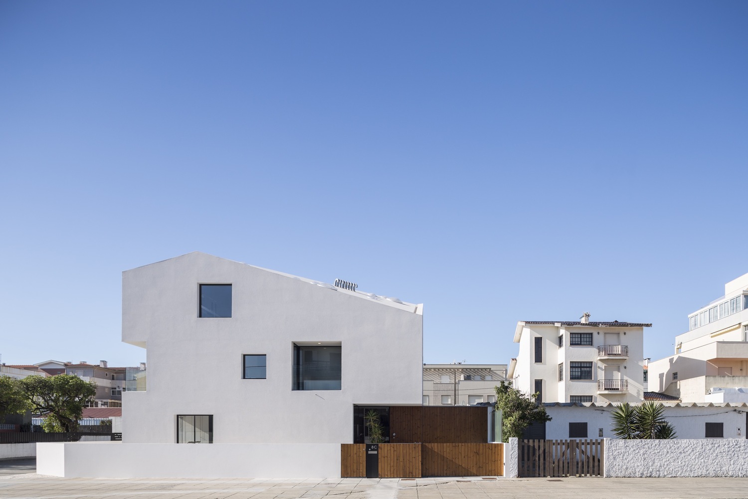 Fonte House  Lousinha Arquitectos-31