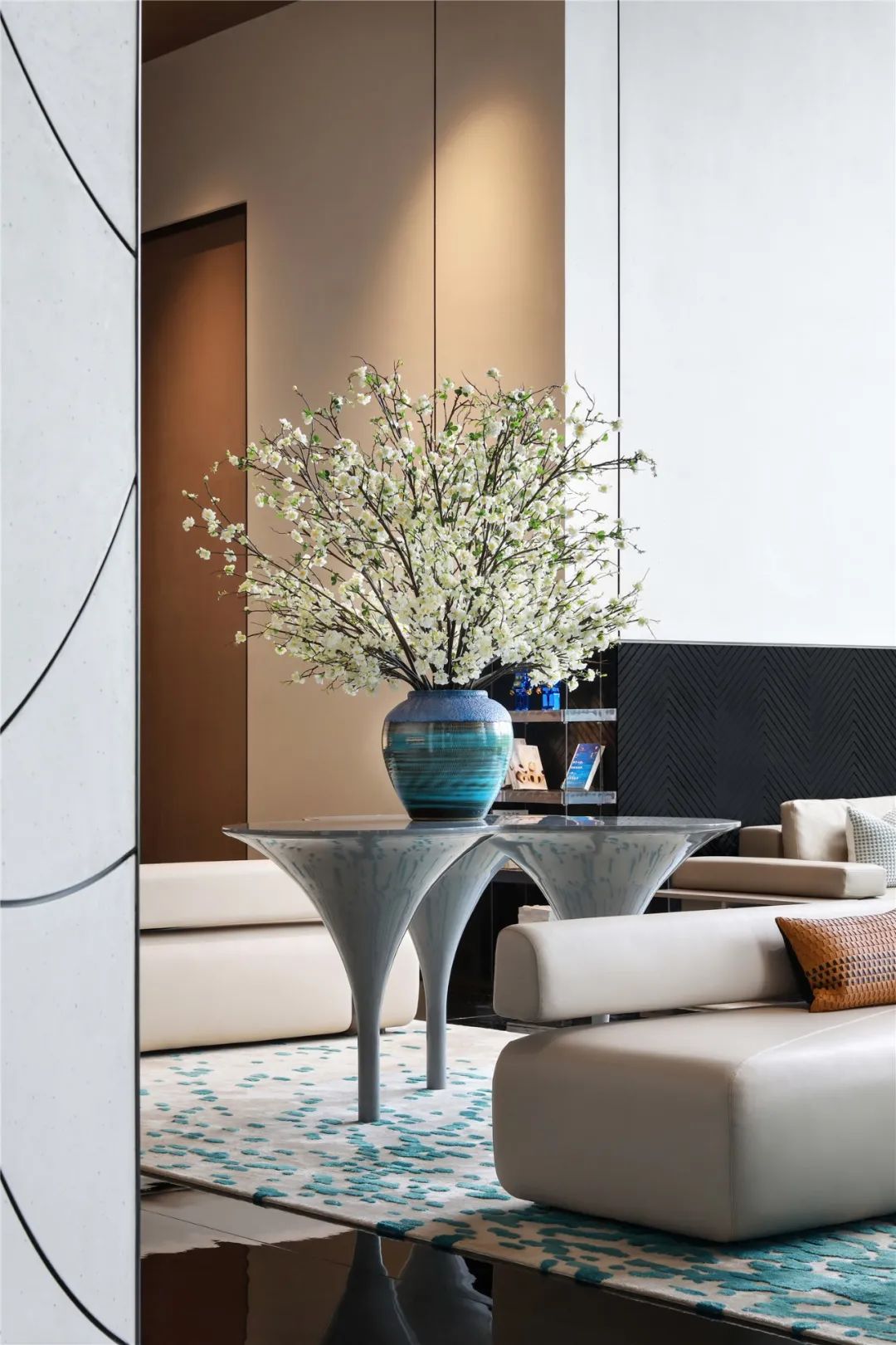 武汉万科东湖堤白营销中心丨中国武汉丨明德设计-39