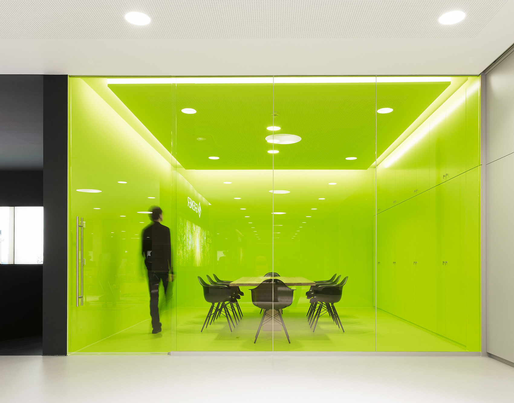 Greiner总部大楼,德国 / f m b architekten-24