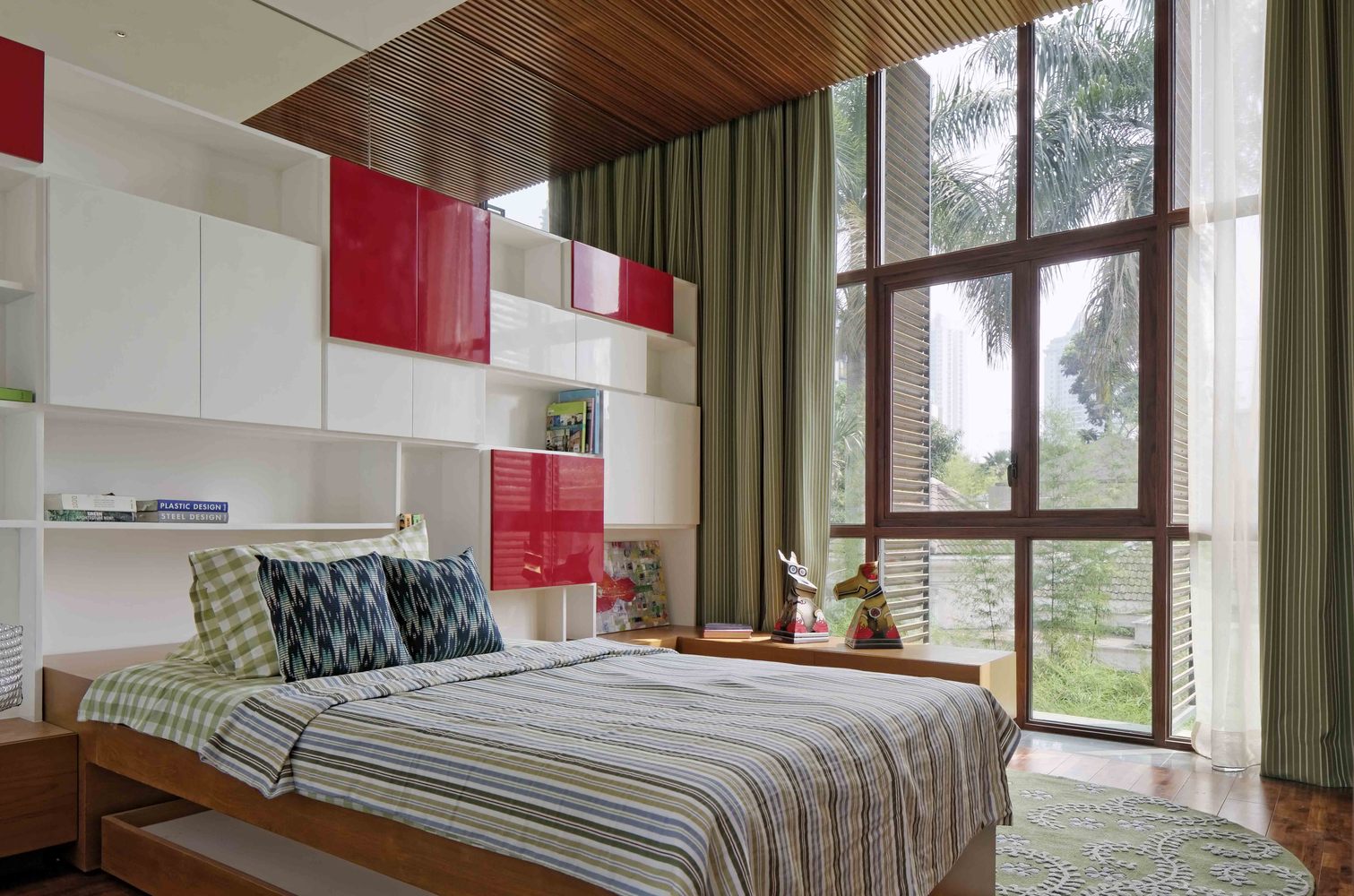 印尼传统与现代融合的绿洲住宅-58