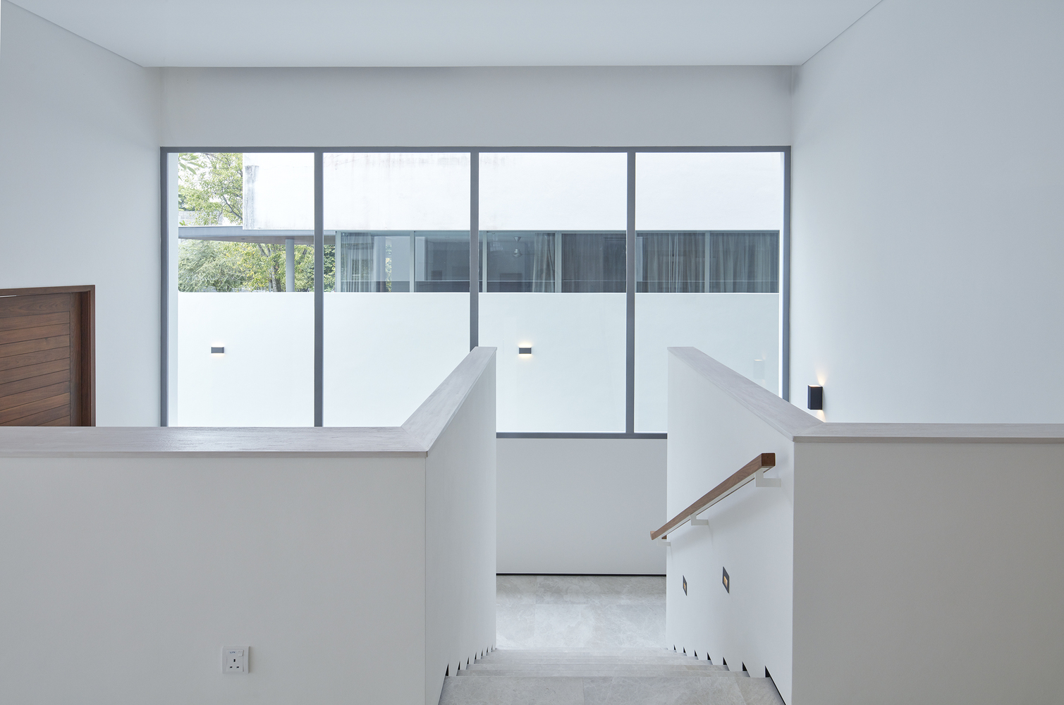 新加坡多代家庭半独立屋设计-38