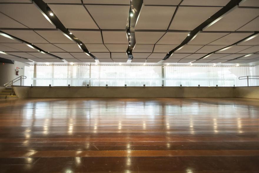 安赫比网球俱乐部贵族大厅-4