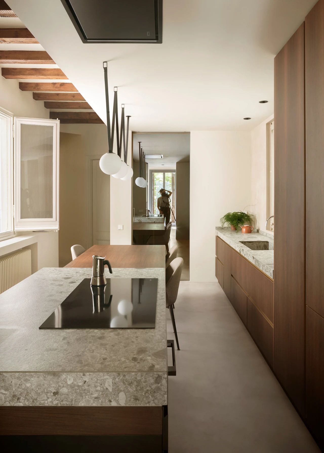 巴塞罗那公寓翻新设计丨西班牙巴塞罗那丨Maria Aucejo-9