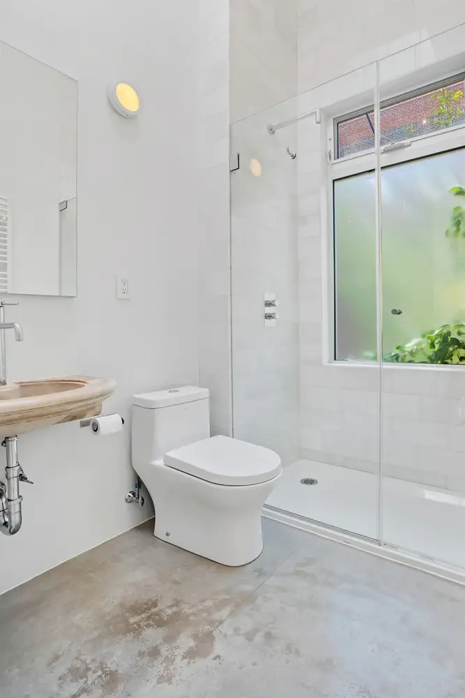 纽约曼哈顿翻新维多利亚式联排别墅，完美融合传统与现代-10