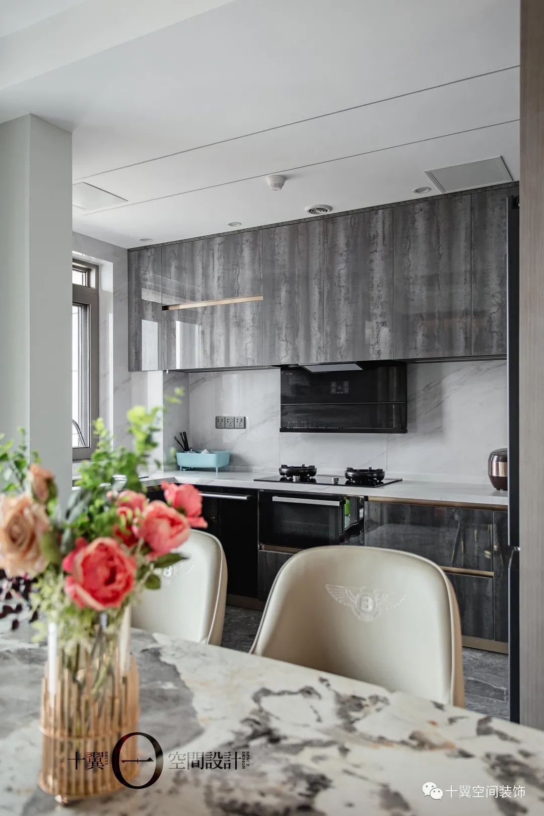 现代简约风家居设计丨中国宜昌丨十翼空间装饰-28