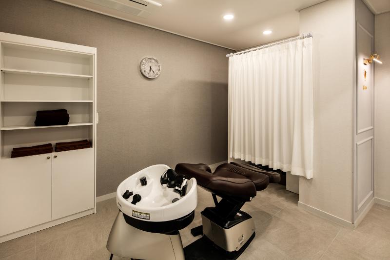 61 平现代皮肤护理店的精致设计-6