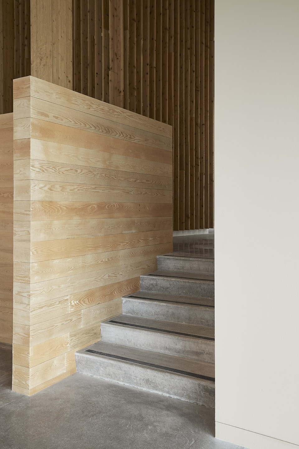 高地村游客解说中心，加拿大 / Abbott Brown Architects-27