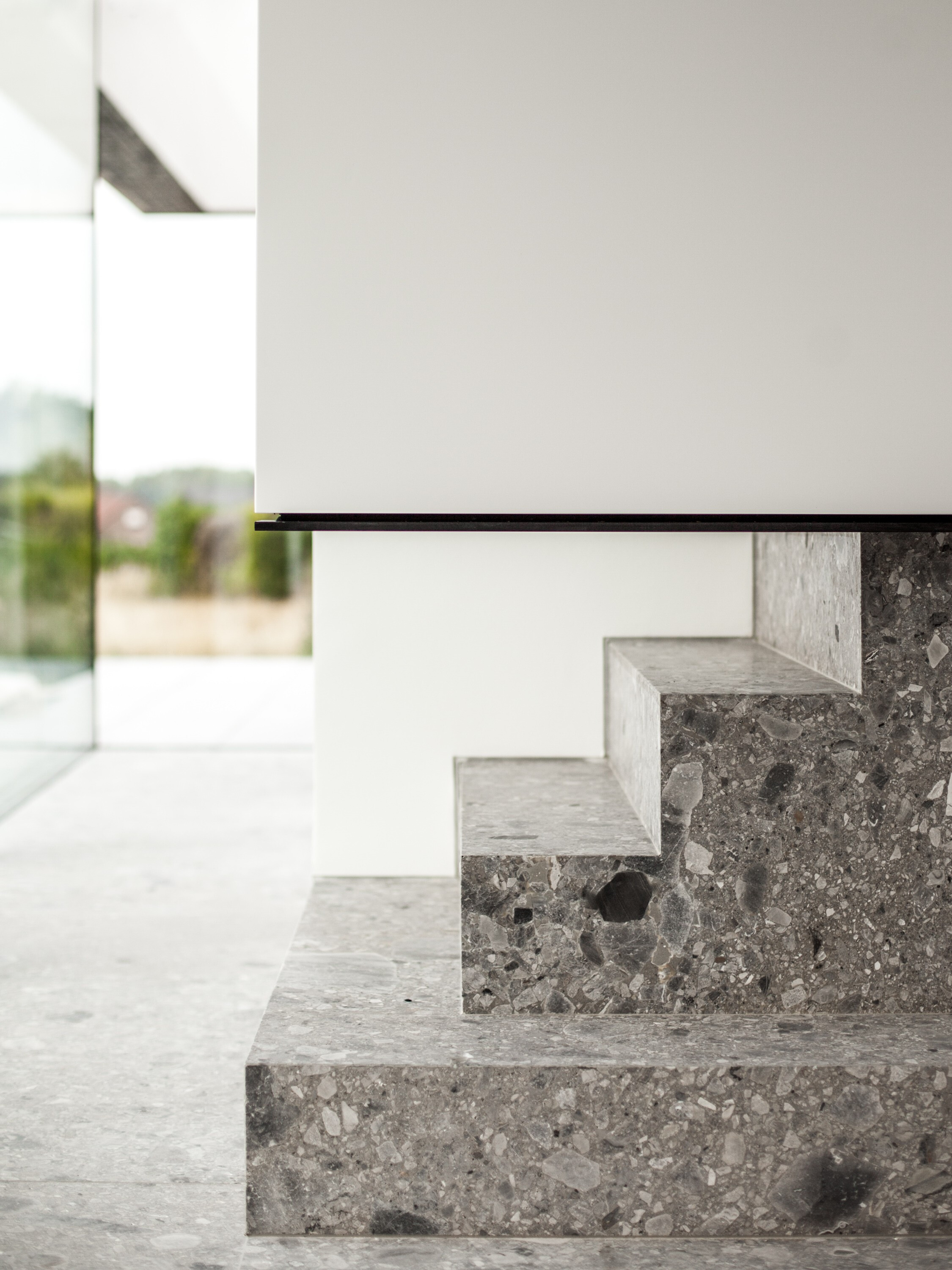 比利时 Aalst 山巅别墅——简约优雅的私人住宅设计-15