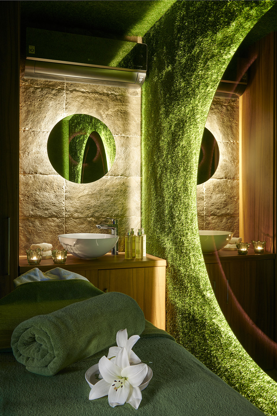 匈牙利 Platan 酒店水疗和休闲建筑丨Varro Design-41