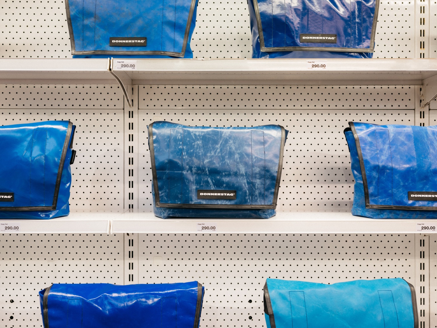 周四周弹出式商店丨瑞士苏黎世丨FREITAG-7