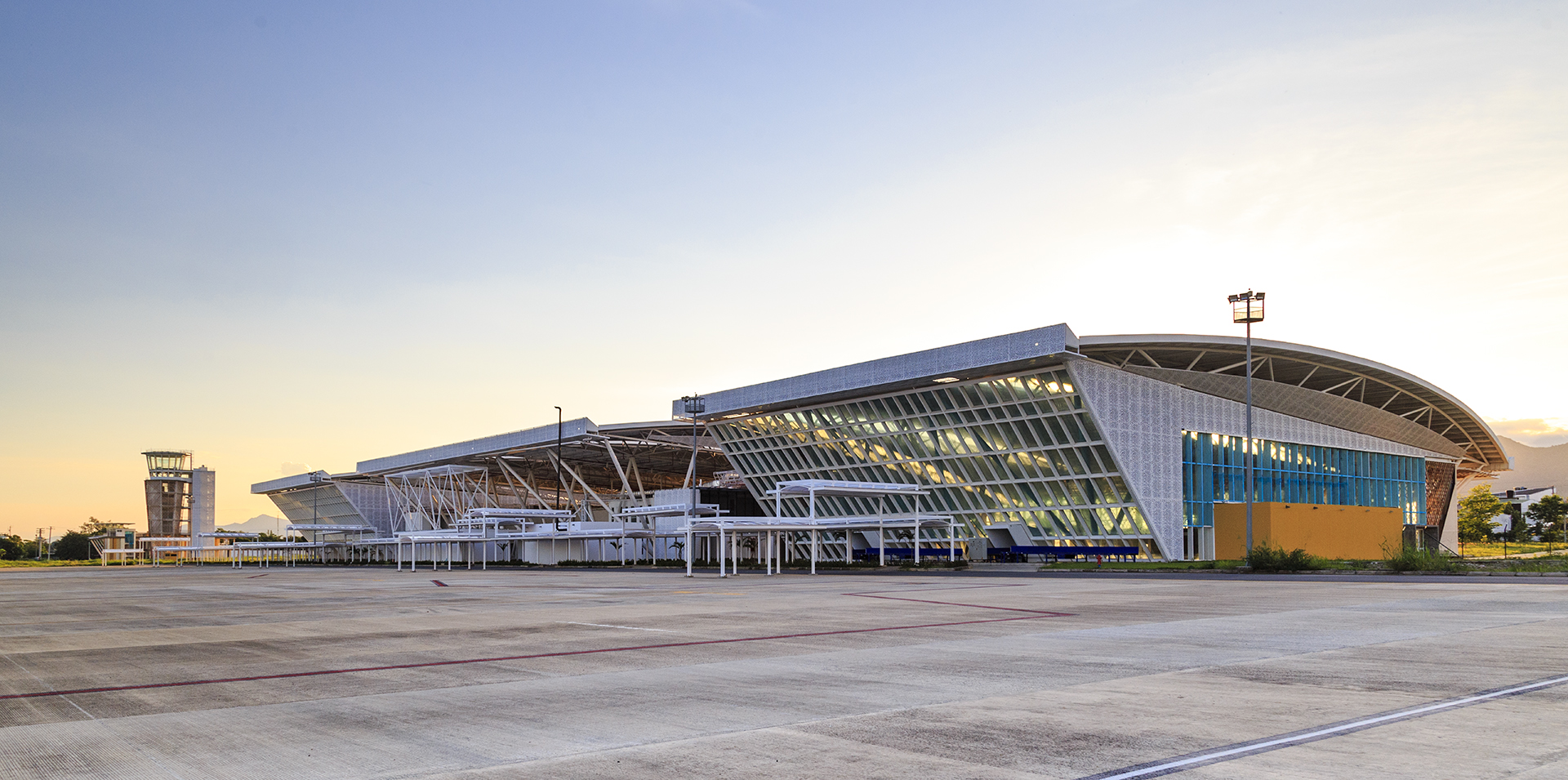 约帕尔的艾尔卡拉万机场，DDA-4