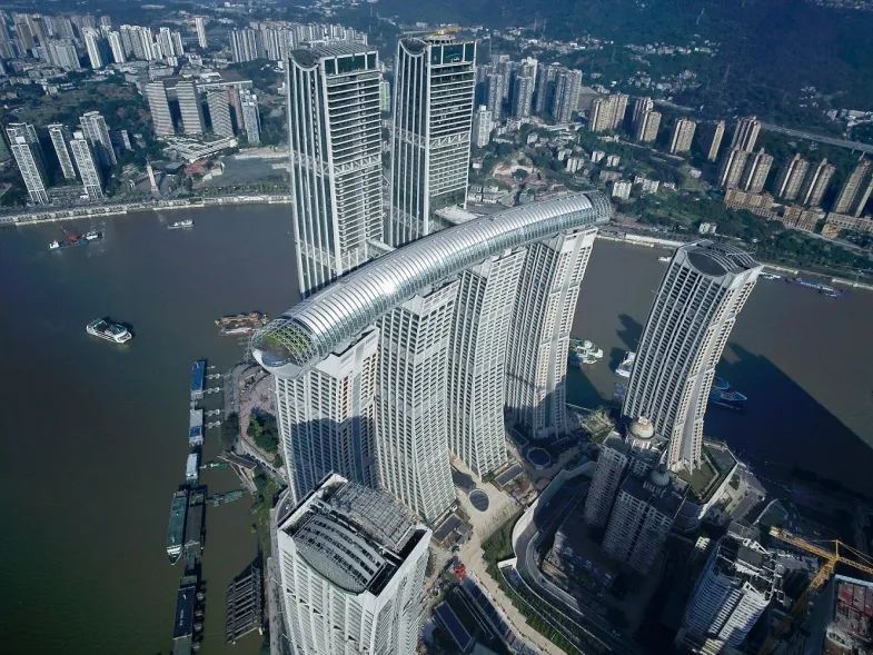 重庆来福士广场 | 揭秘“横向摩天大楼”的室内设计-2