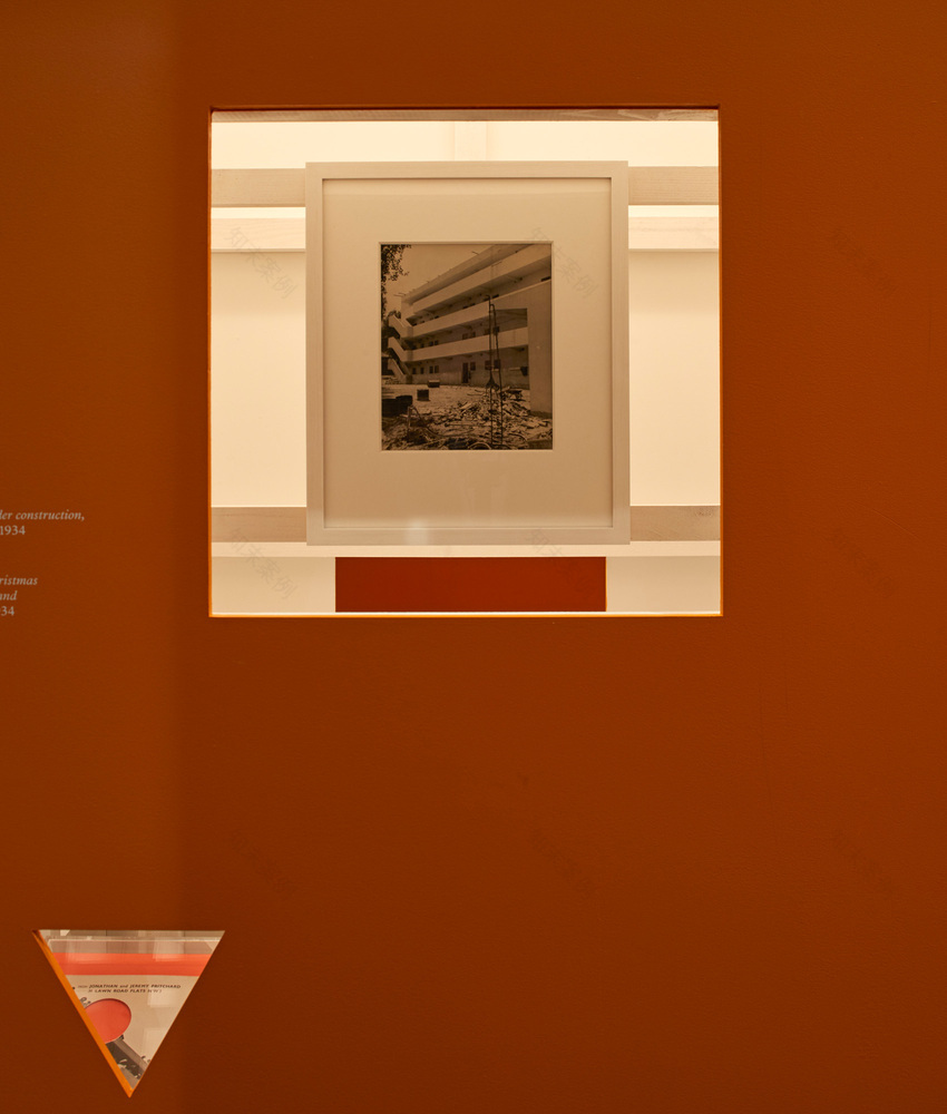 穿越时空的透明迷宫·Beyond Bauhaus 展览设计-39