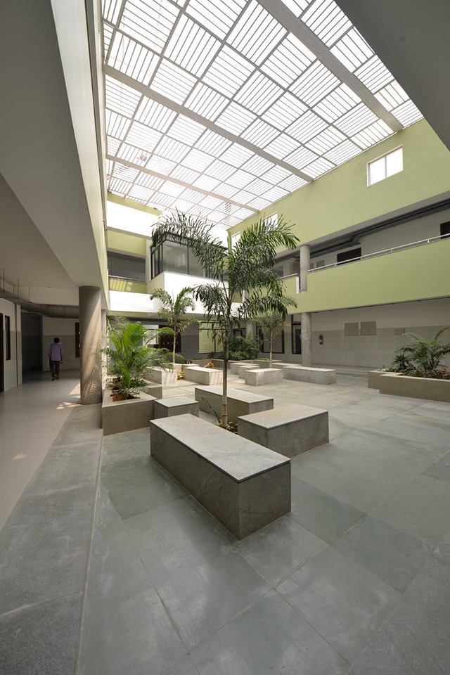 关爱之院·印度 UDHAVUM KARANGAL 医院-19