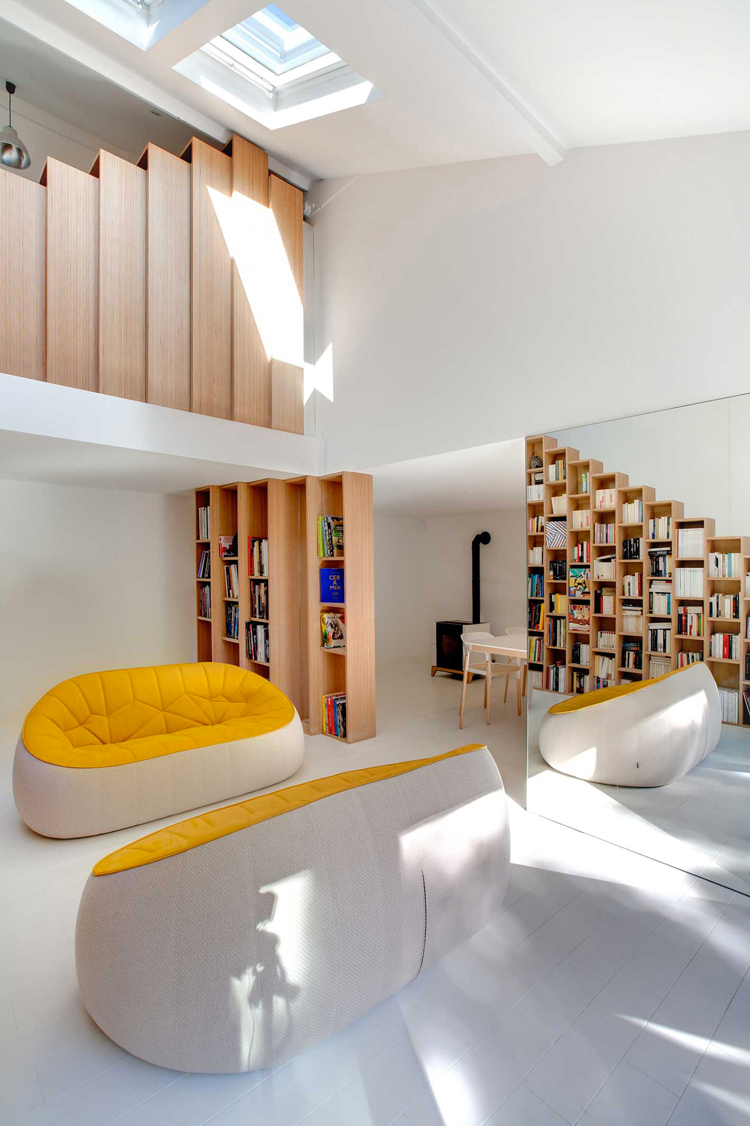 The Bookshelf house-8
