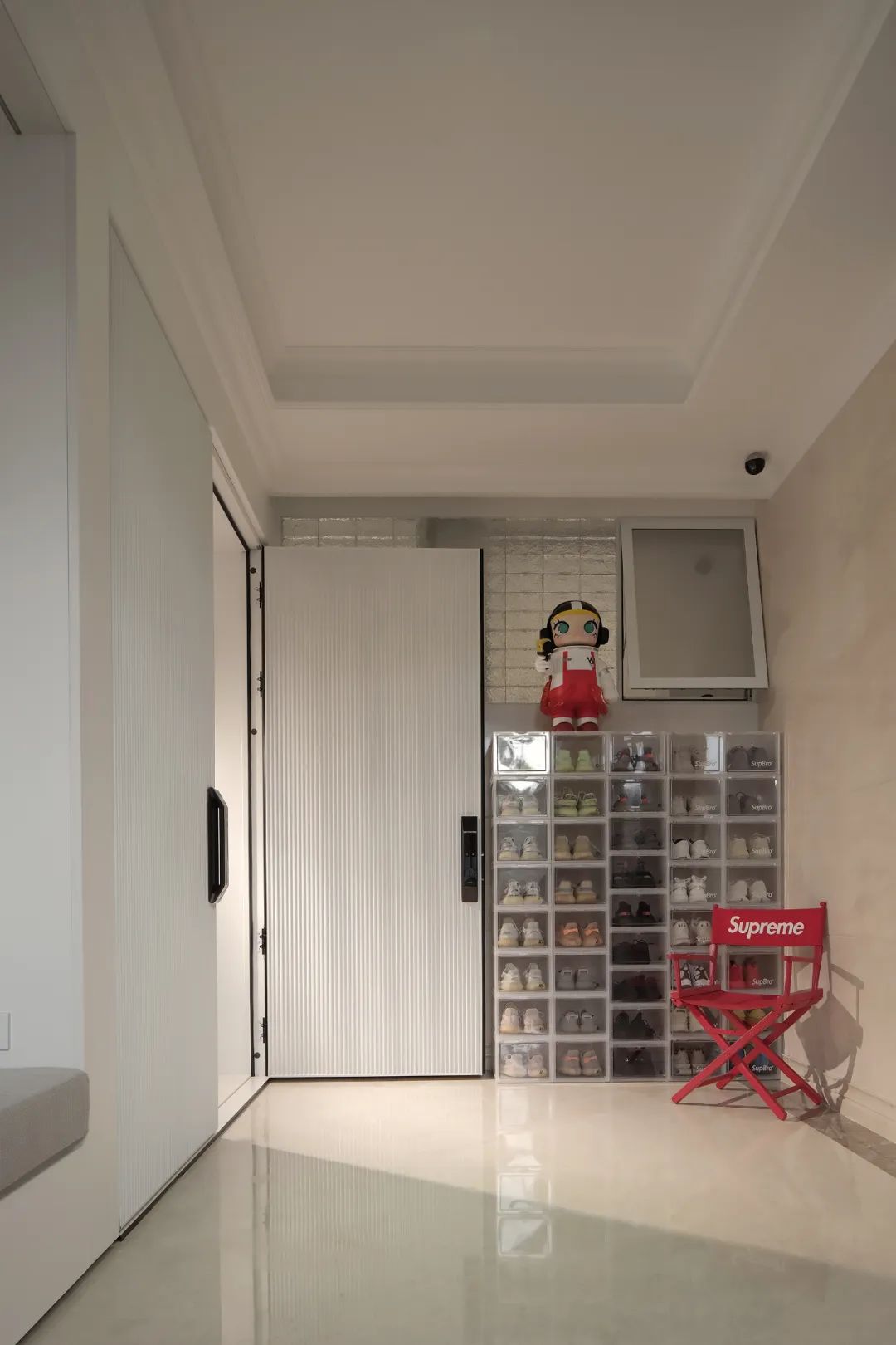 白色潮玩空间 · 光谱之家丨CQ Home-36