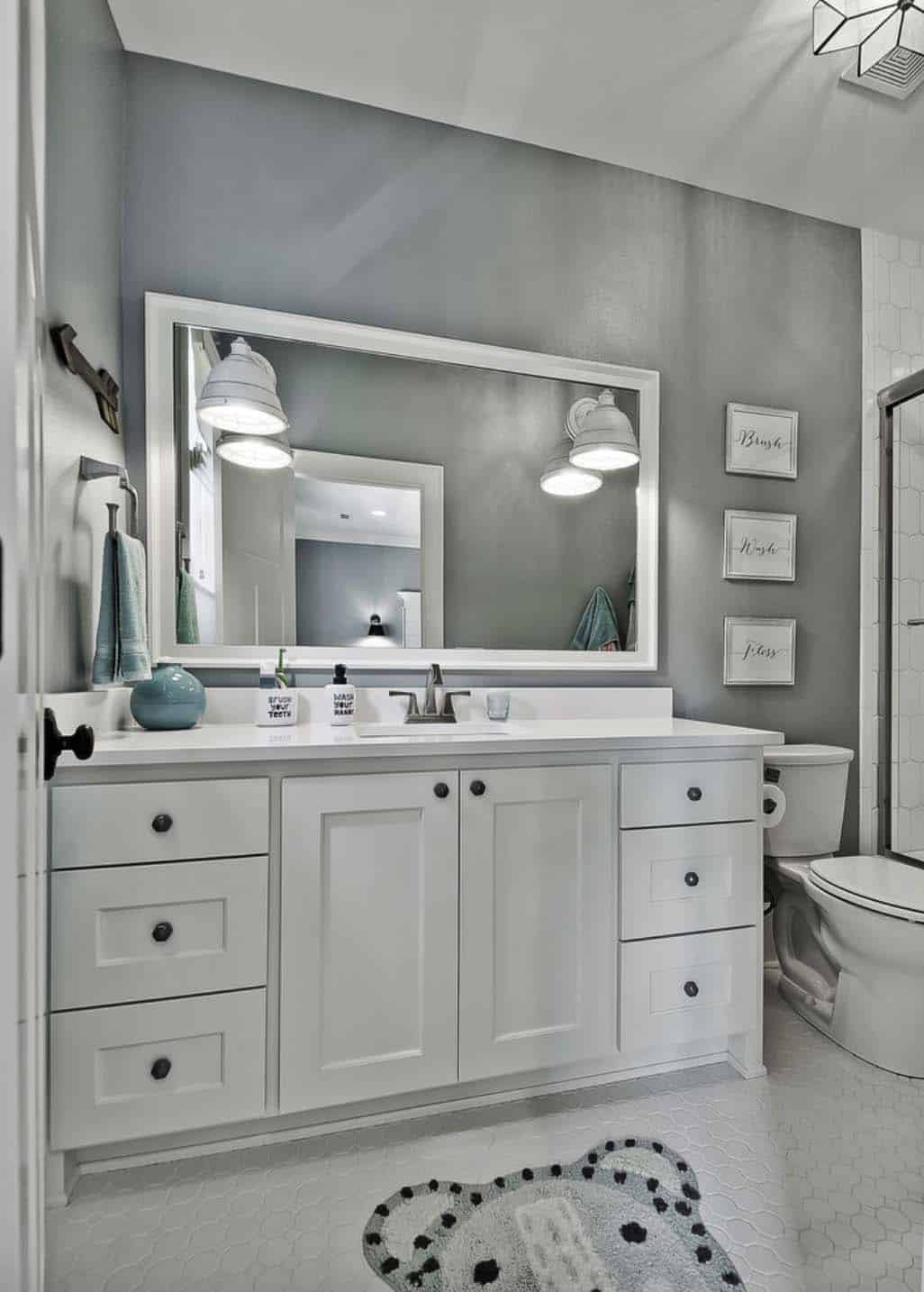 Welcoming craftsman style home with farmhouse touches in Arkansas-40