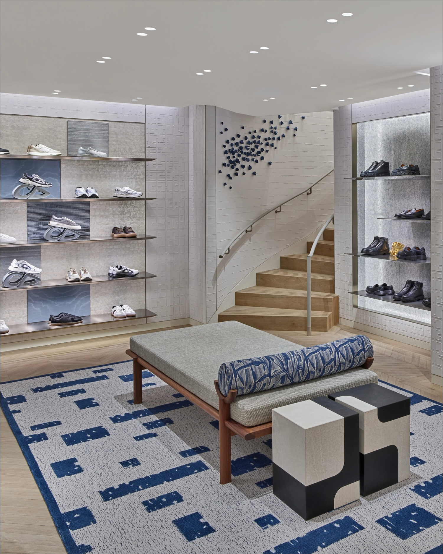 Dior斯德哥尔摩门店丨瑞典斯德哥尔摩丨Dior巴黎内部设计团队-7