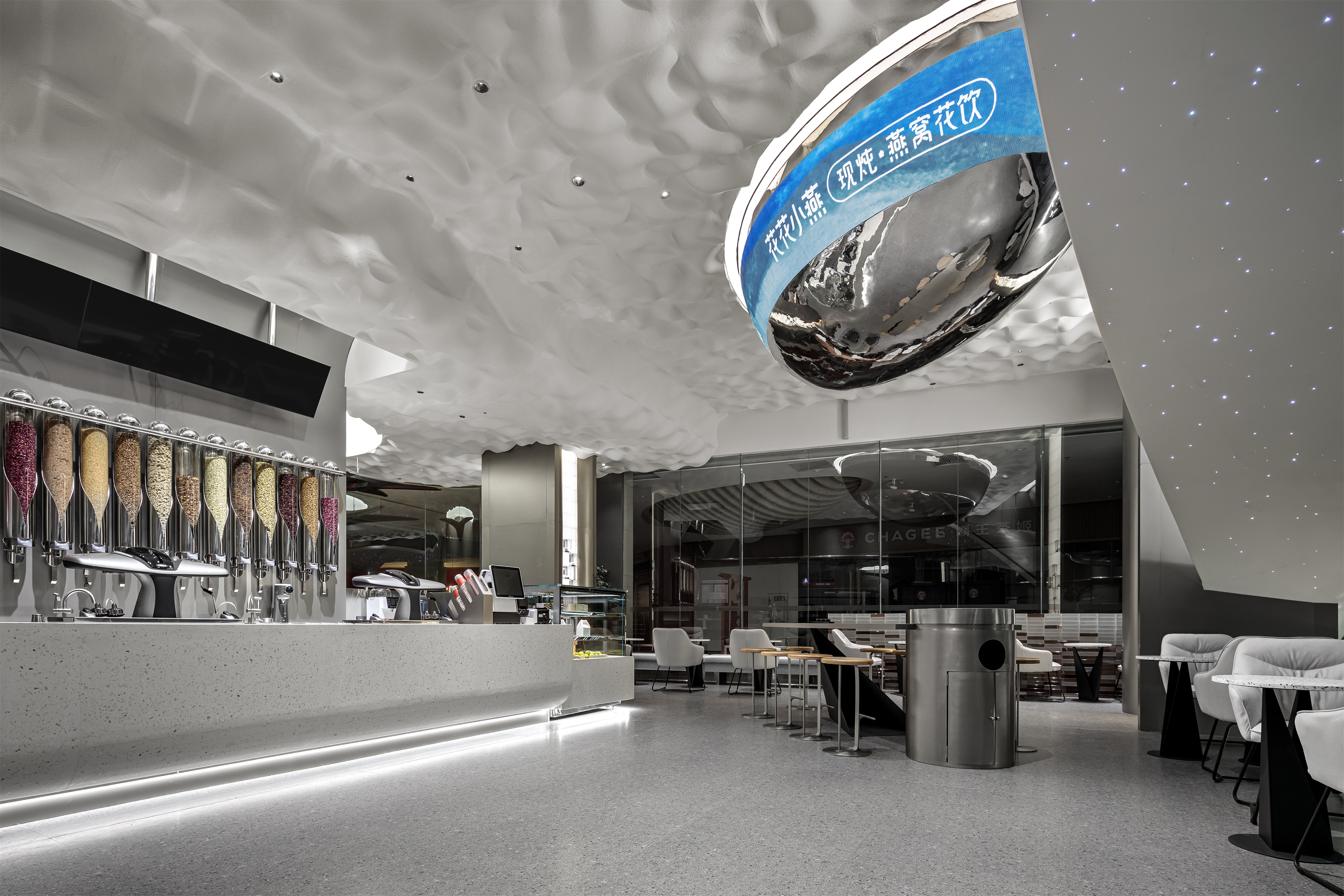 花花小燕·成都网红打卡体验店丨中国成都丨牛犇建筑空间设计事务所-13