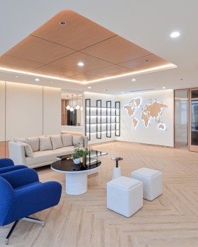 ACSV 法律办公室 · 现代而友好的办公空间设计丨越南胡志明市丨AK Interiors