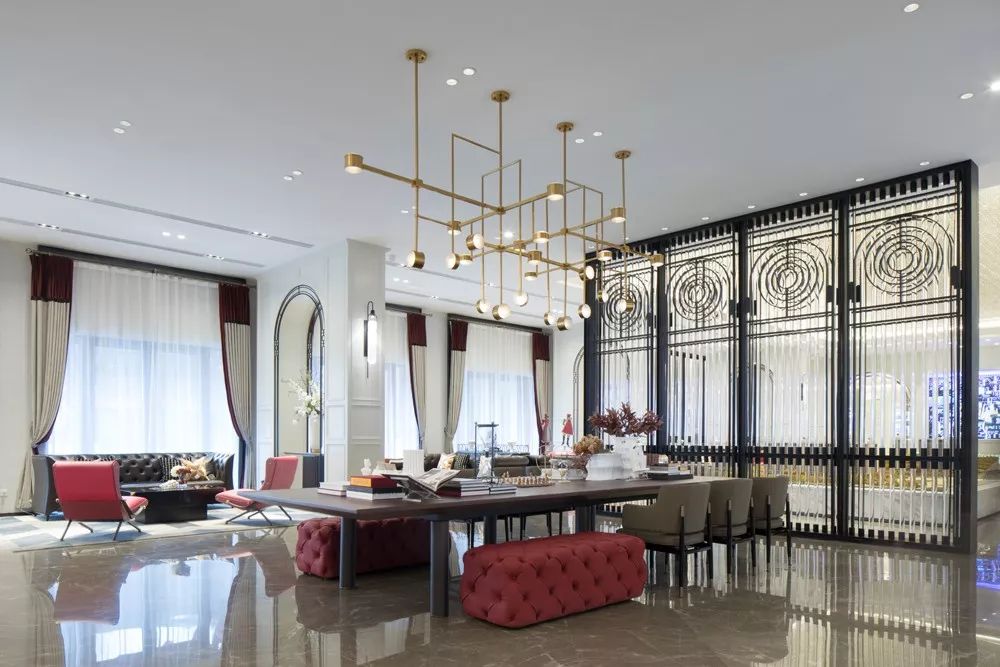 贵阳东原·朗阅售楼处 | 英伦风与现代摩登的完美融合-16