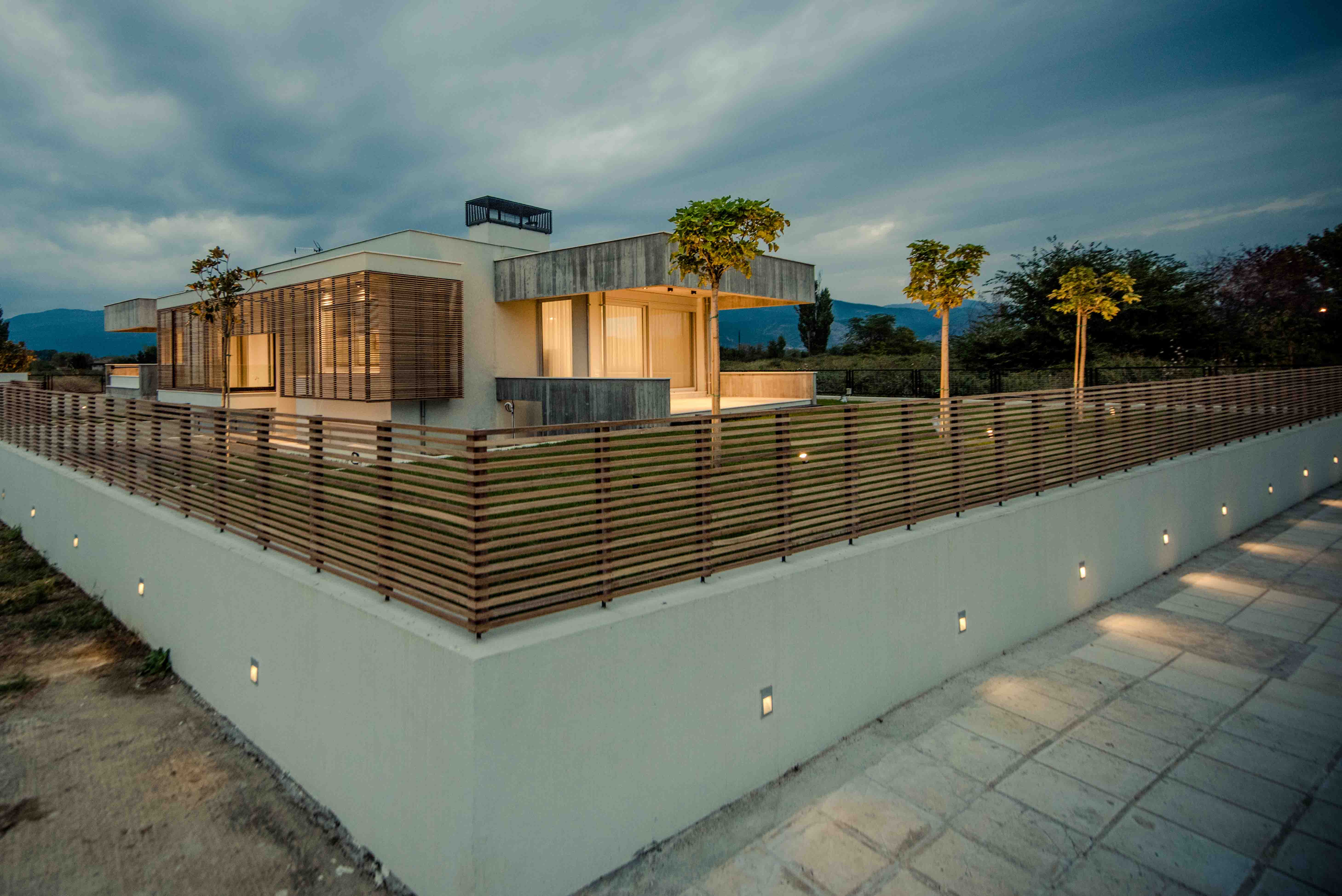 希腊科莫蒂尼生物气候设计私人住宅-0