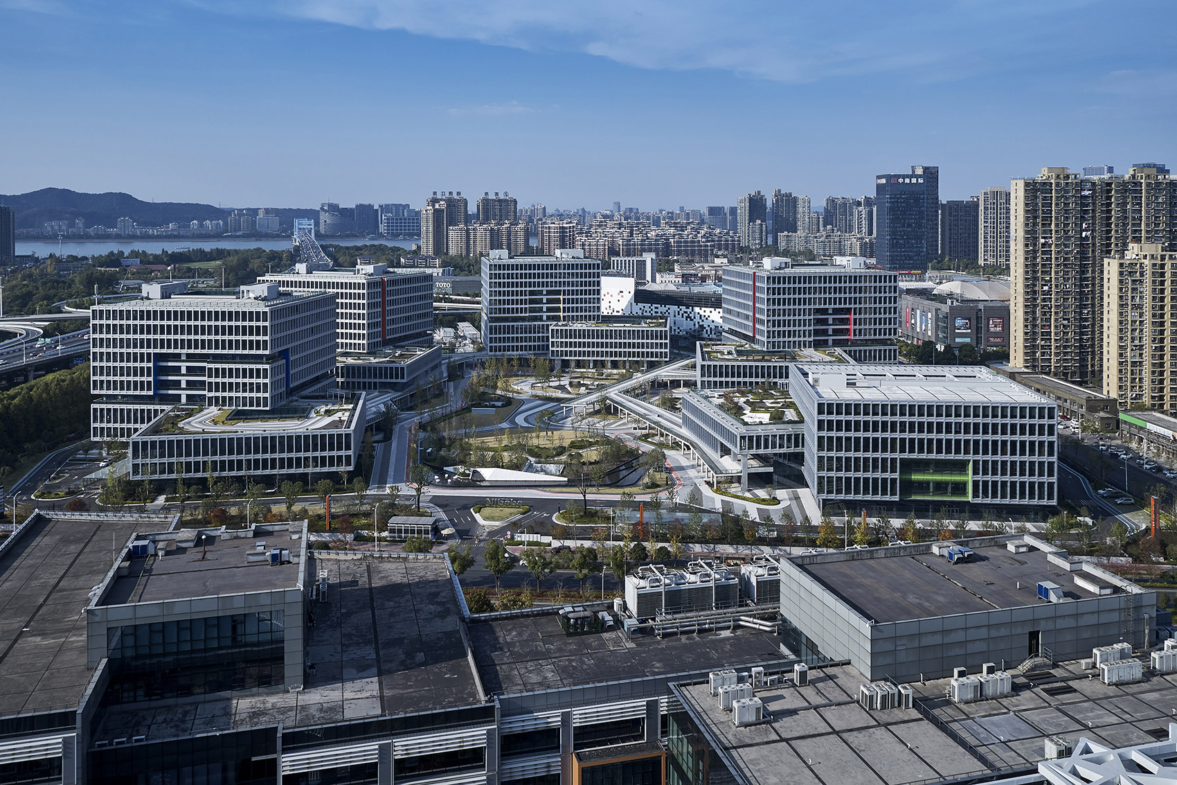 阿里巴巴杭州软件生产基地二期园区规划设计丨中国杭州丨浙江省建筑设计研究院-14