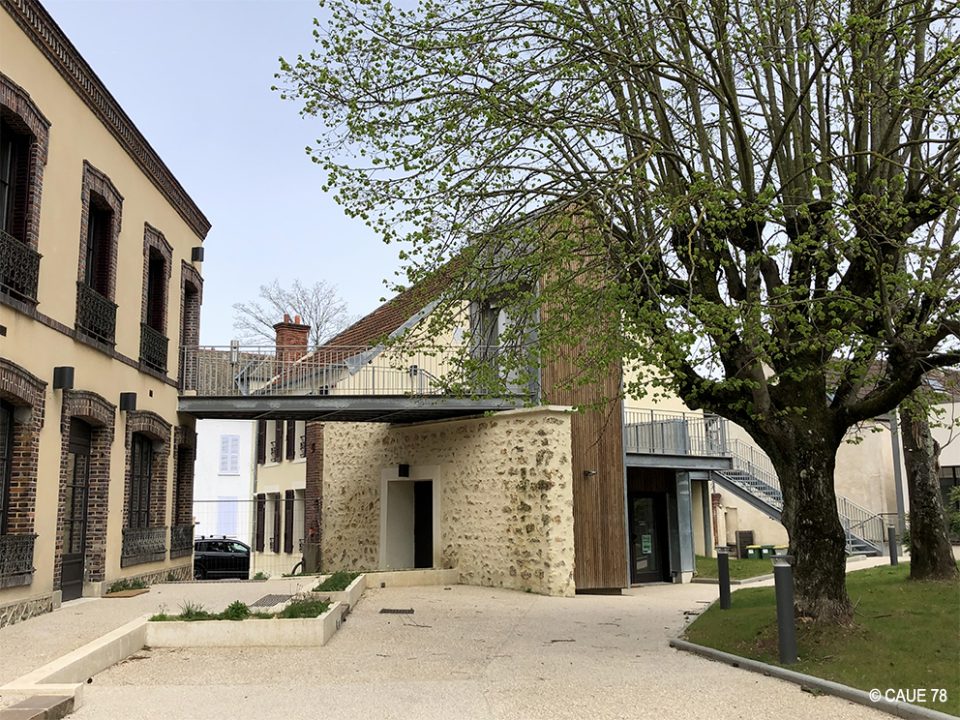 17世纪建筑改造为共享办公空间-0